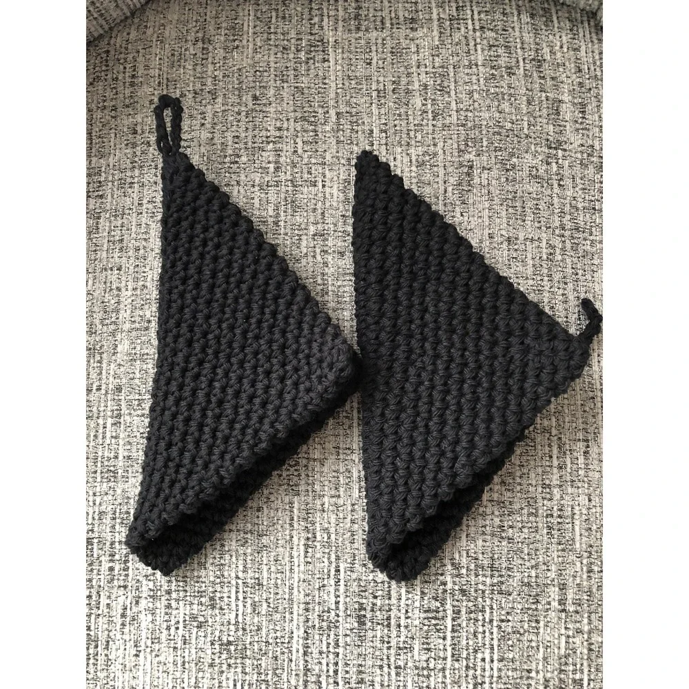Set of 2 Pot Holders/Hot Pads Crotcheted 100% Worsted 4 Play Cotton Black